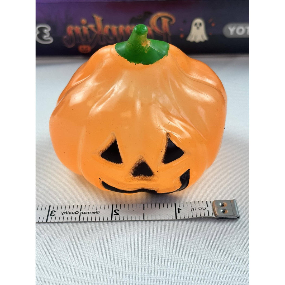 Vaseline Halloween Jack-o-Lantern Pumpkin Squishy Toy: PUMPKIN / ONE(12)