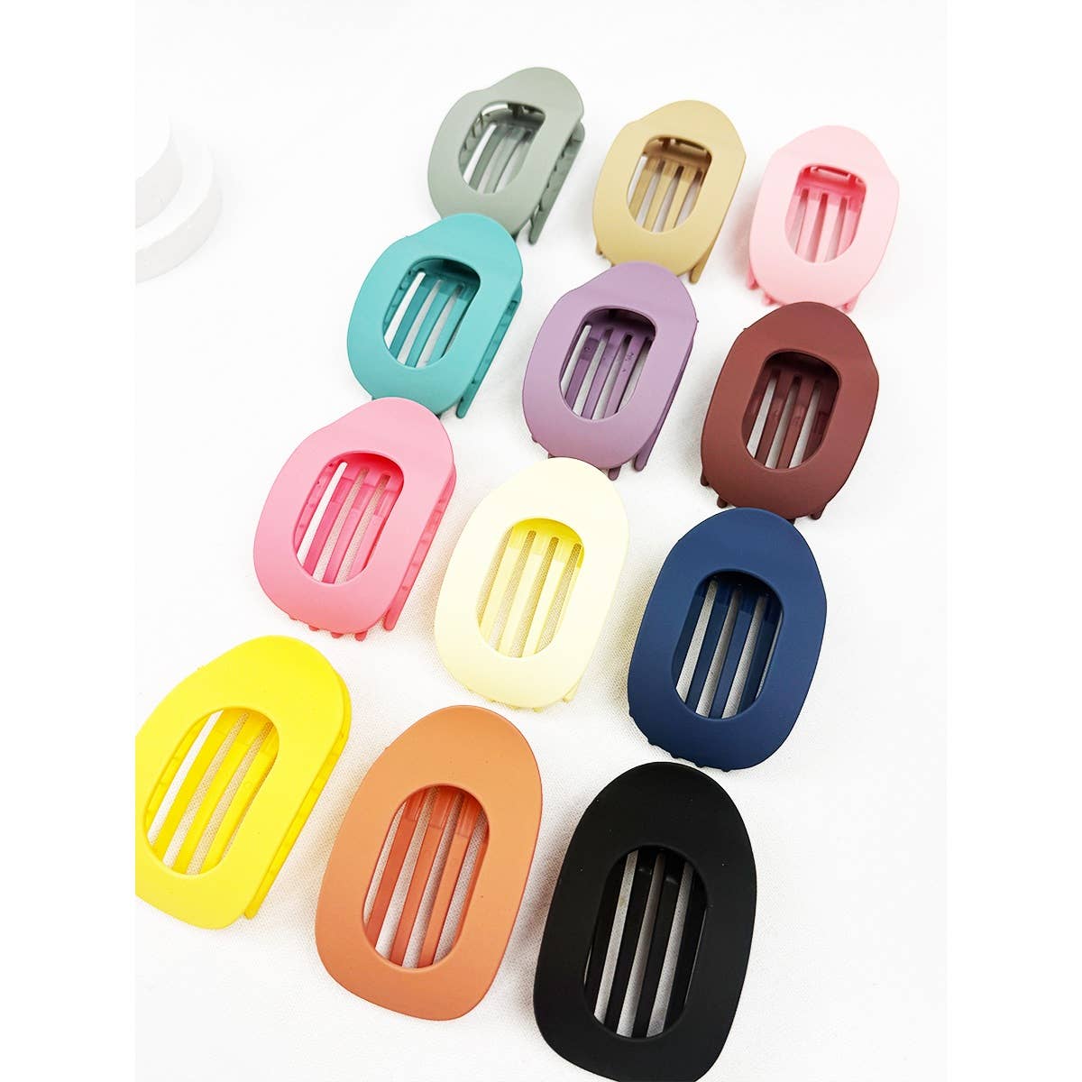 Oval Shape Flat Hair Claw